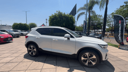 Volvo XC40 2024 | Foto 6