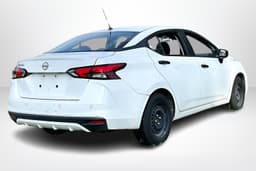Nissan Versa 2023 | Foto 4