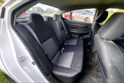 Nissan Versa 2023 | Foto 17