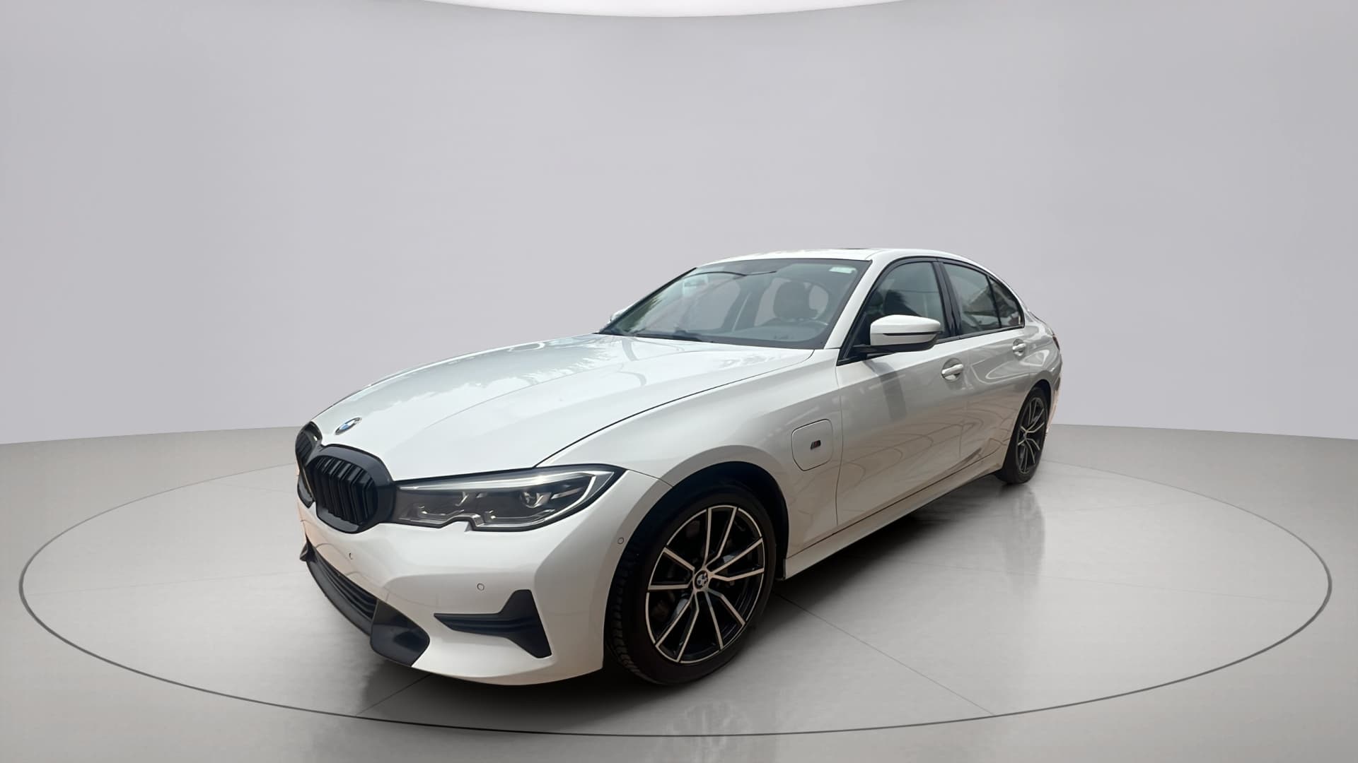 BMW Serie 3 2022 | 85453