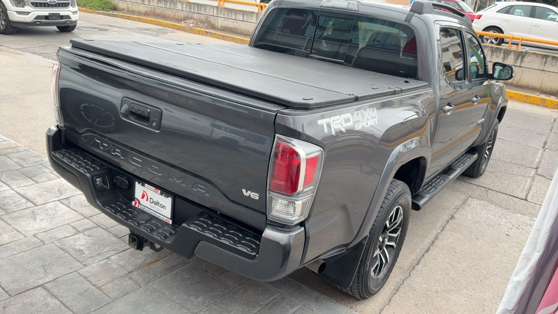 Toyota Tacoma Doble Cabina 2023 | 93635