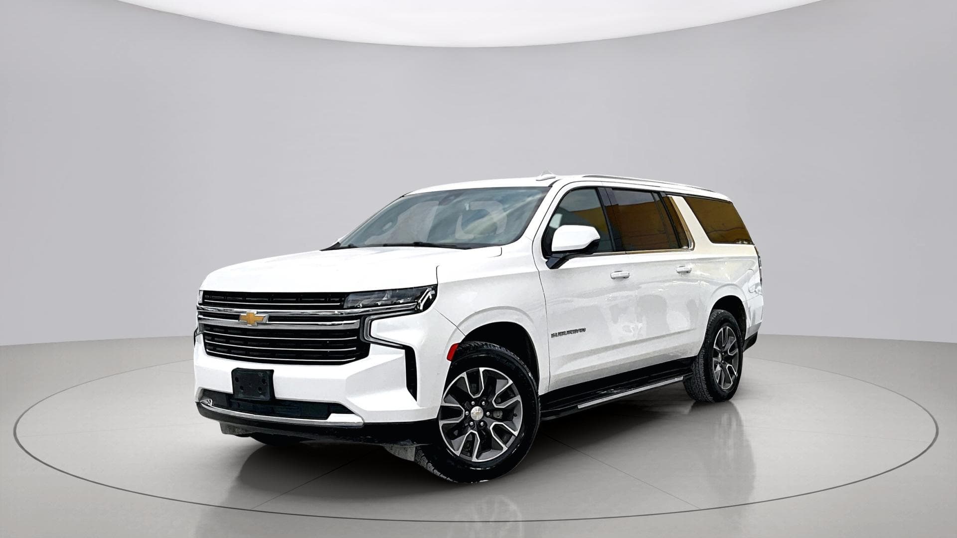 Chevrolet Suburban 2021 | 83465