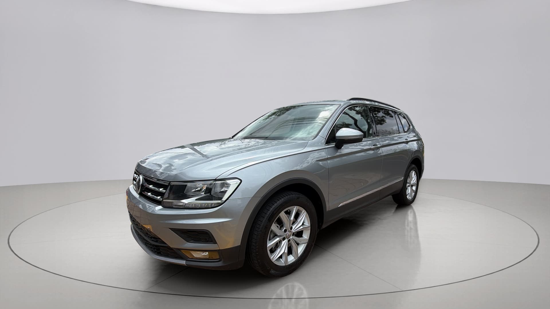 Volkswagen Tiguan 2020 | 93754